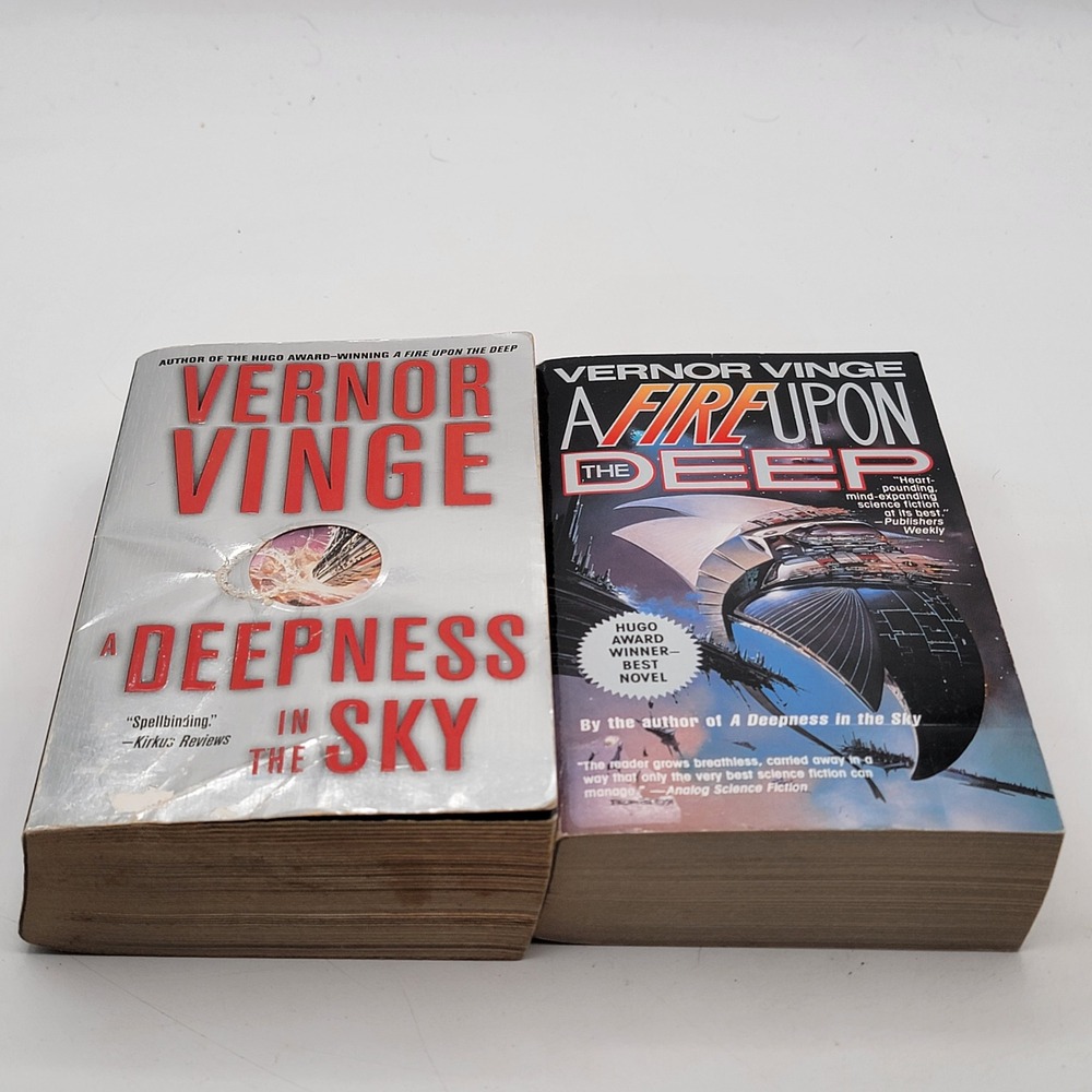 Vernor Vinge A Fire Upon the Deep A Deepness in the Sky Paperback Set Good